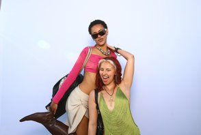 Assisting Fashion Spain